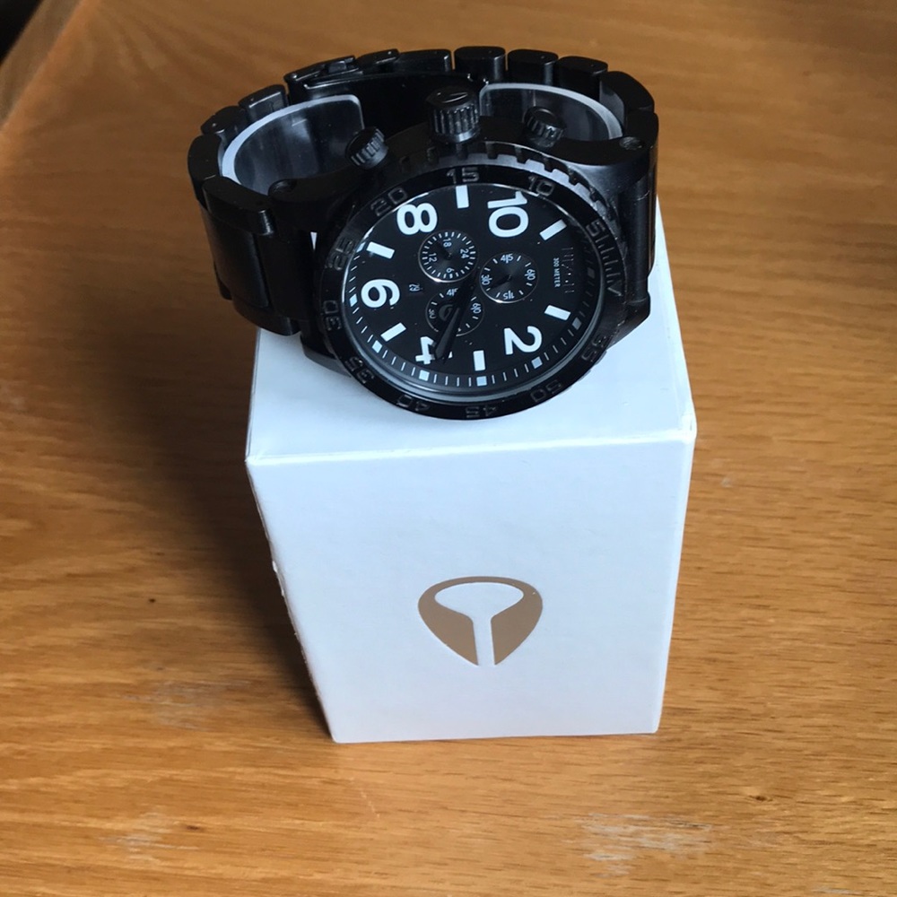 Nixon  Black and White Chrono 51-30